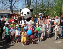 On May 2, 2012 bikers of Volhynia with WINDS MC support, visited orphanage "Sun".